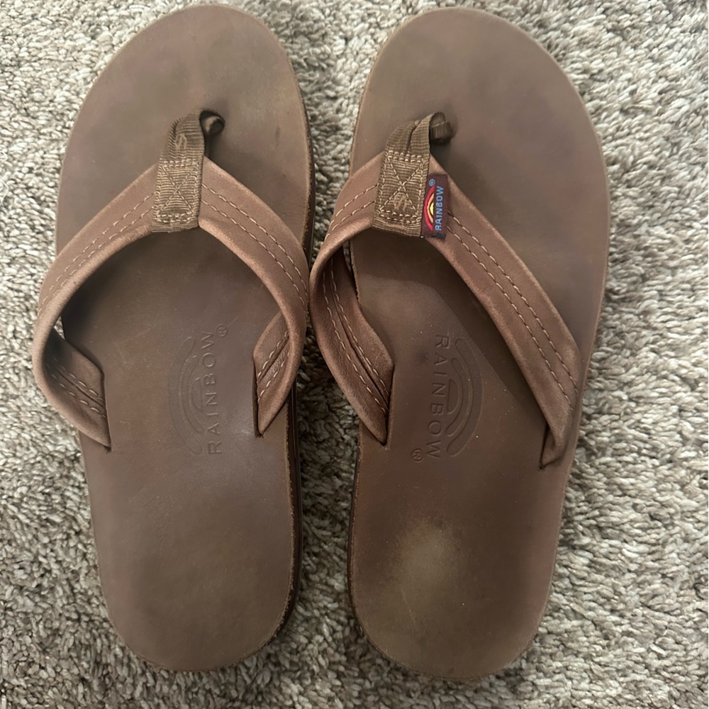 Men’s Rainbow double layer leather sandal size medium (8.5-9.5)